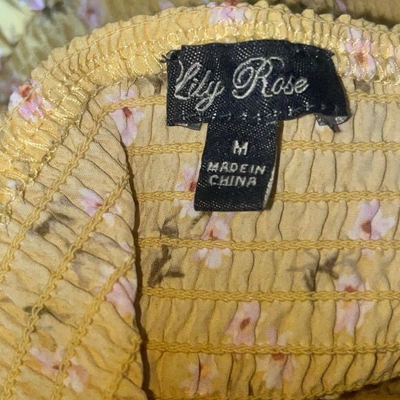 Lily Rose halter top romper smocked floral print buttery yellow Size M - Picture 2 of 6